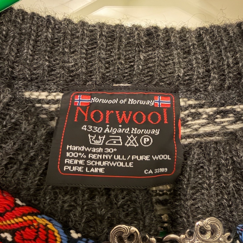 Norwegian-Style Black & Cream Sweater with Embroidered Placket - Picture 4 of 4